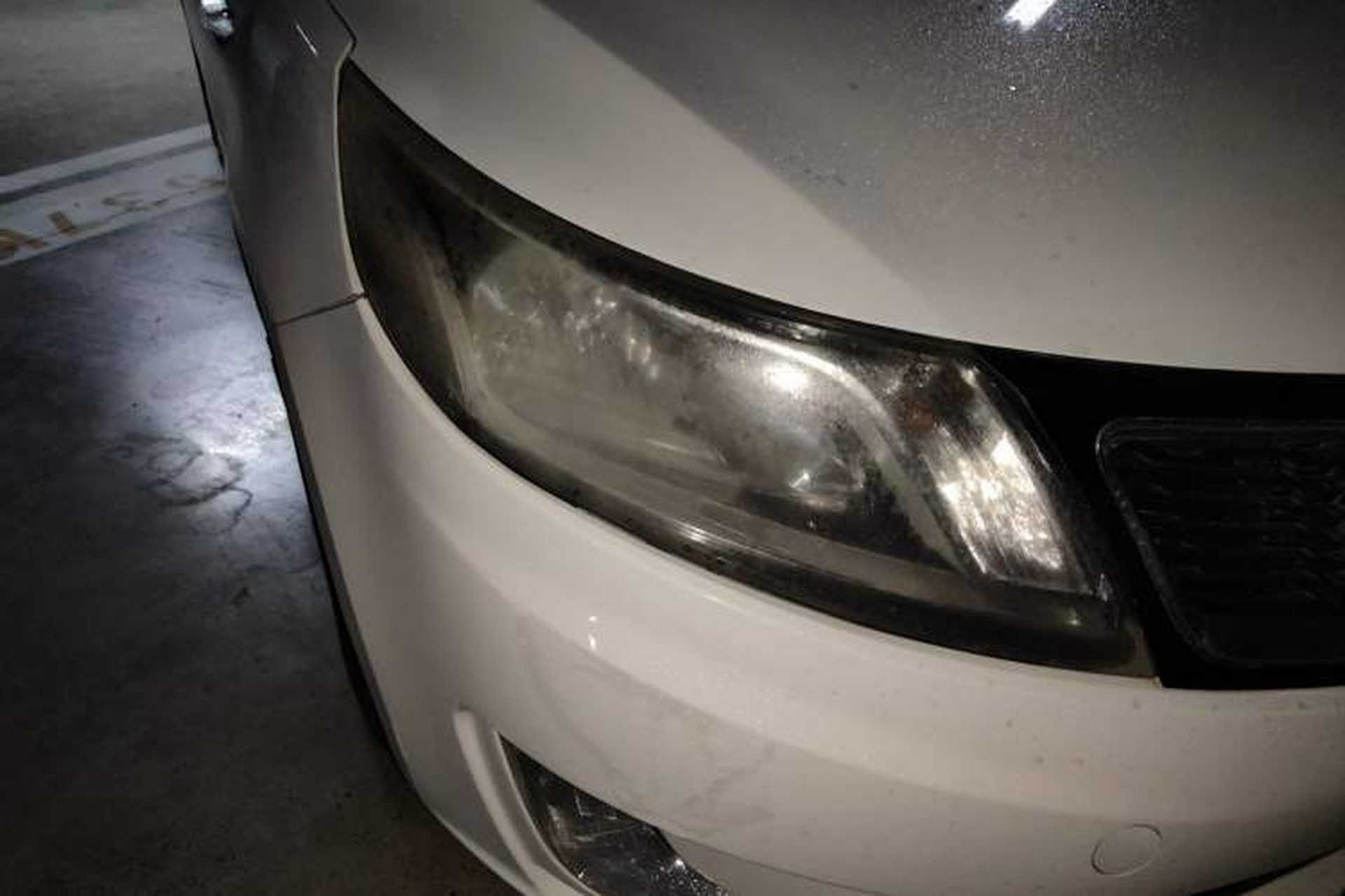 Used Kia K2 2011 Sedan 1.4L Manual Transmission GLS Right Front Headlight