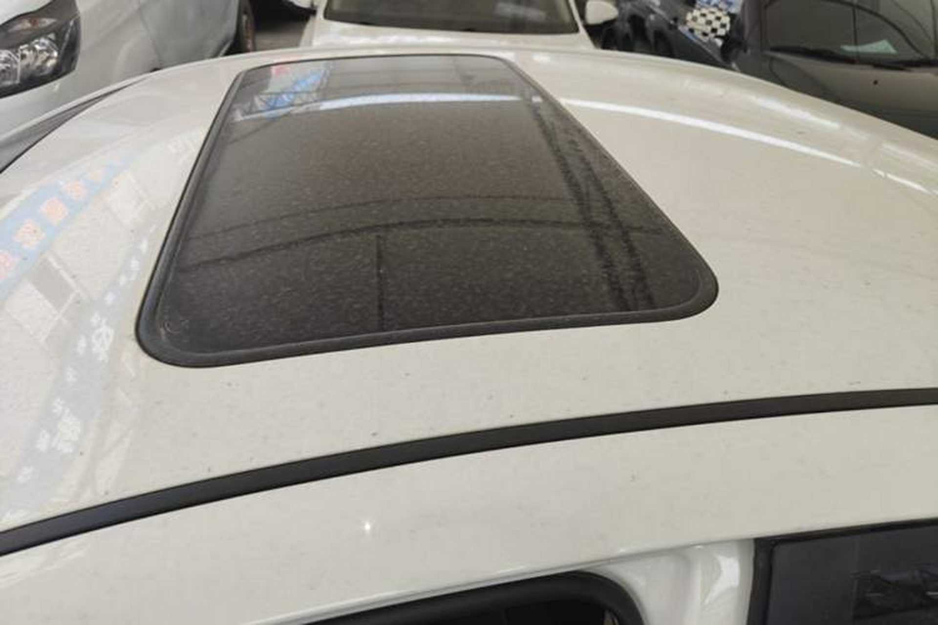 Used Kia K2 2011 Sedan 1.6L Automatic Transmission Premium Roof