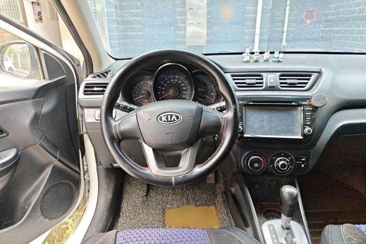 Used Kia K2 2011 Sedan 1.4L Automatic GLS Steering Wheel
