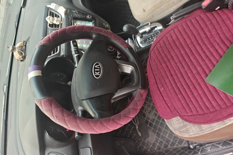 Used Kia K2 2011 Sedan 1.4L Automatic GLS Steering Wheel