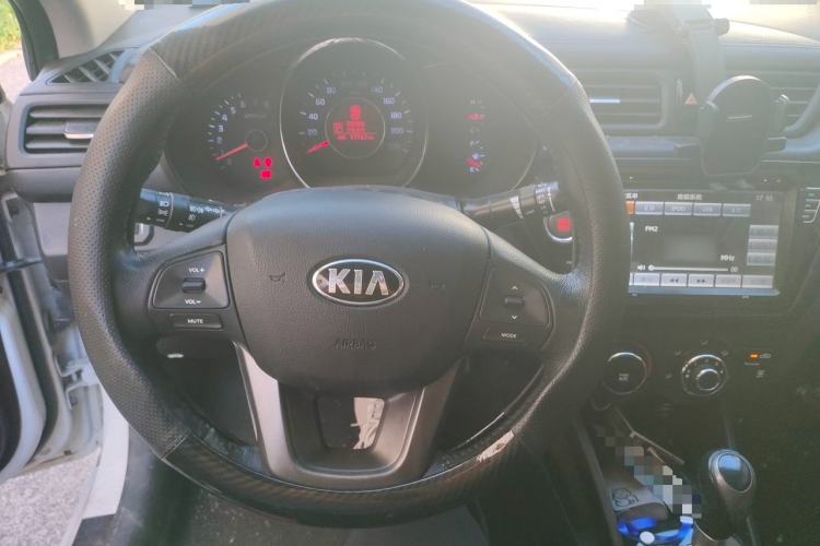 Used Kia K2 2011 Sedan 1.6L Automatic Transmission Premium Steering Wheel