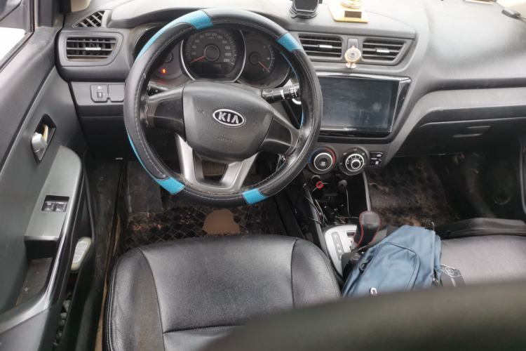 Used Kia K2 2011 Sedan 1.4L Automatic GLS Steering Wheel