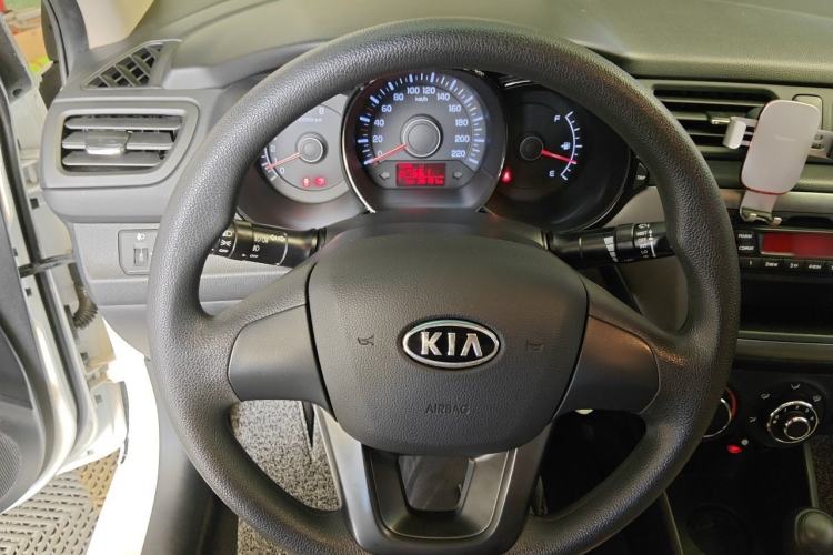 Used Kia K2 2011 Sedan 1.4L Automatic GLS Steering Wheel