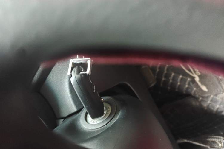 Used Kia K2 2011 Sedan 1.4L Automatic GLS Vehicle Key