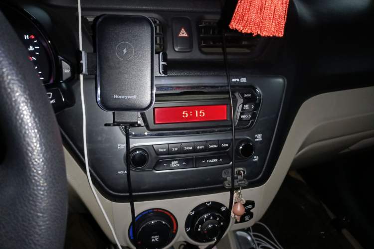 Used Kia K2 2011 Sedan 1.4L MT TOP Audio And AC Panel
