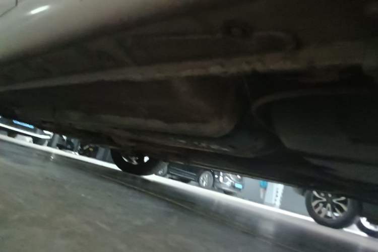 Used Kia K2 2011 Sedan 1.6L Automatic Transmission Premium Chassis Rear Left