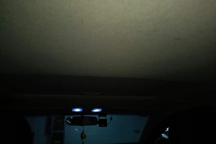 Used Kia K2 2011 Sedan 1.4L MT TOP Headliner