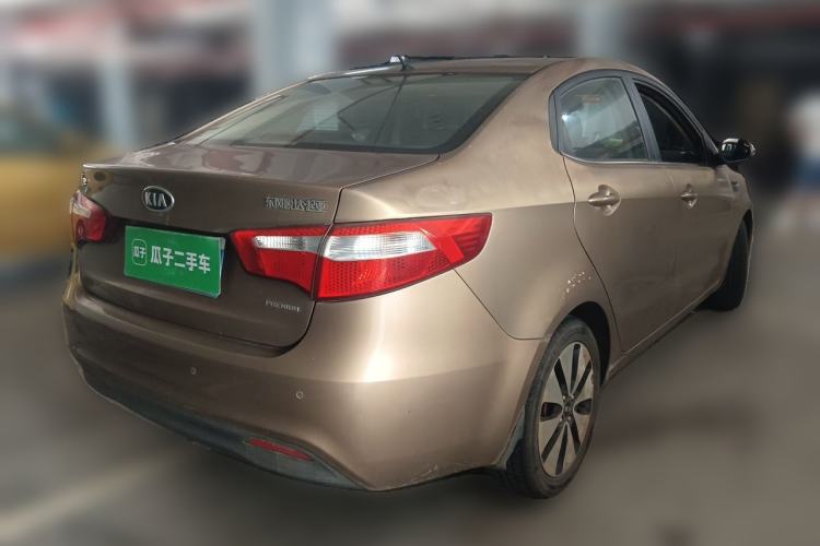 Used Kia K2 2011 Sedan 1.6L Automatic Transmission Premium Rear Right 45 Deg