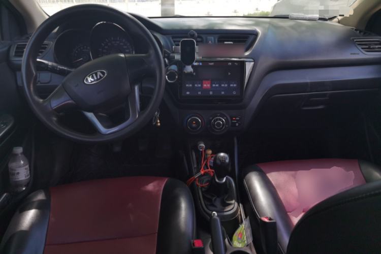 Used Kia K2 2012 Sedan 1.4L MT GL Commemorative Edition Center Console