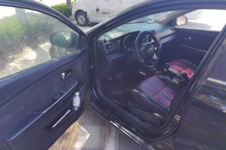 Used Kia K2 2012 Sedan 1.4L MT GL Commemorative Edition Driver Seat