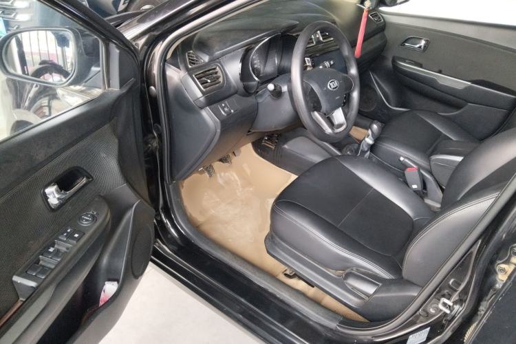 Used Kia K2 2012 Sedan 1.4L MT GLS Commemorative Edition Driver Seat