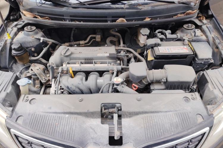 Used Kia K2 2012 Hatchback 1.4L MT Cool Edition Commemorative Model Engine Bay