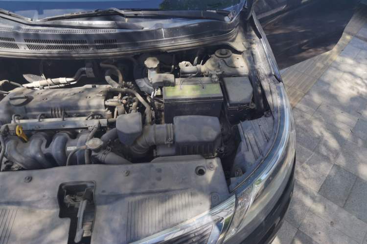 Used Kia K2 2012 Sedan 1.4L MT GL Commemorative Edition Engine Bay Left