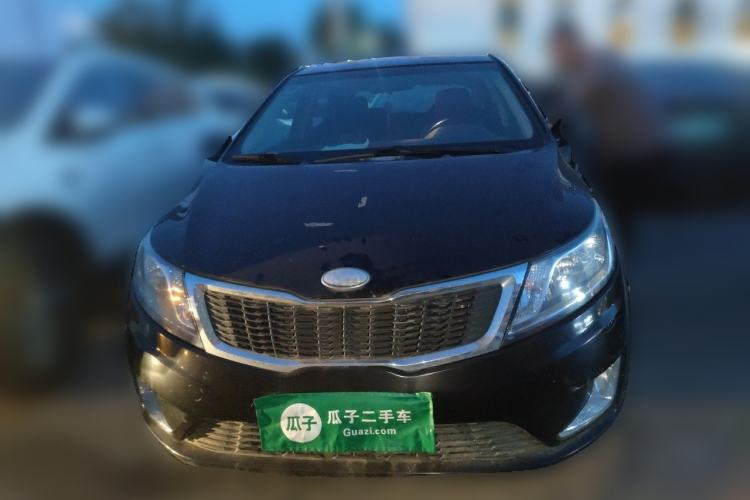 Used Kia K2 2012 Hatchback 1.4L MT GLS Commemorative Edition Front
