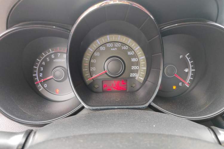 Used Kia K2 2012 Hatchback 1.4L MT Cool Edition Commemorative Model Instrument Cluster