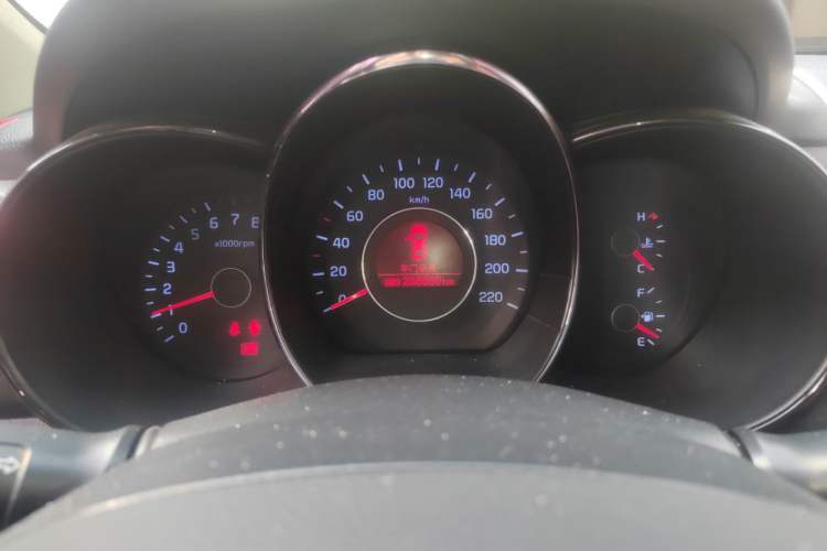Used Kia K2 2012 Sedan 1.4L MT TOP Commemorative Edition Instrument Cluster
