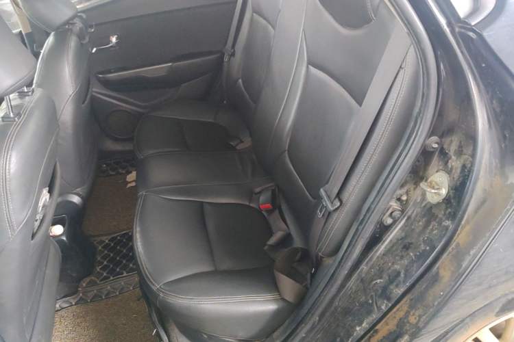 Used Kia K2 2012 Sedan 1.4L MT TOP Commemorative Edition Left Rear Seat