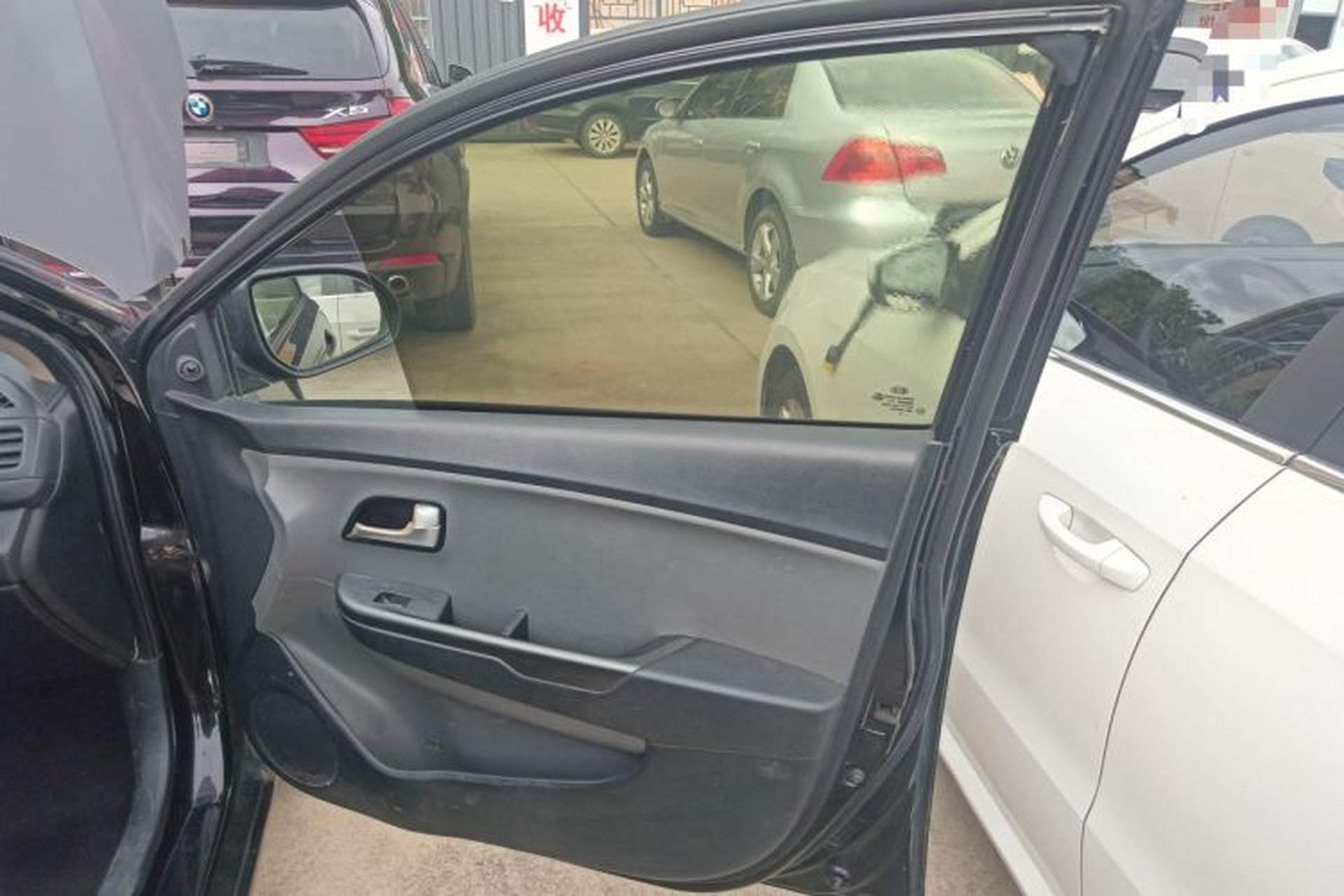 Used Kia K2 2012 Sedan 1.4L Automatic GLS Commemorative Edition Right Front Door Interior