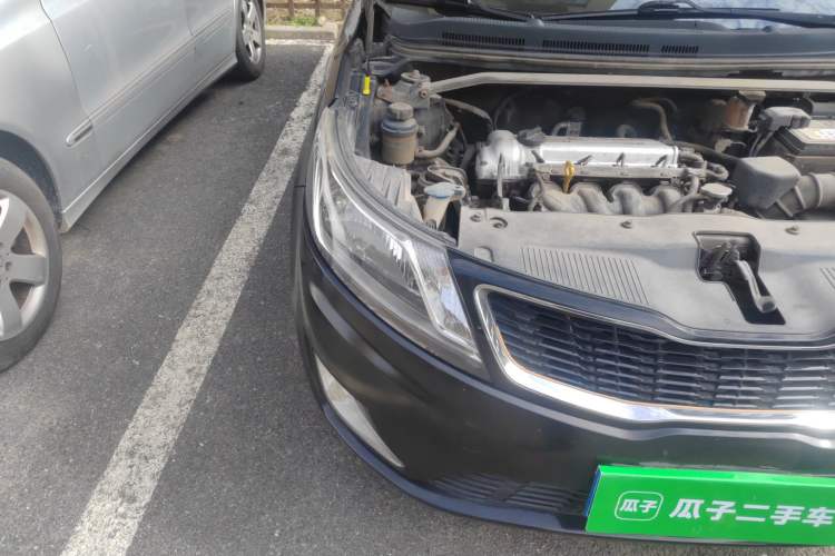 Used Kia K2 2012 Sedan 1.4L MT TOP Commemorative Edition Right Front Headlight