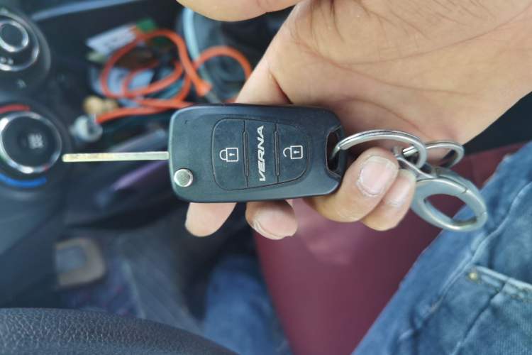 Used Kia K2 2012 Sedan 1.4L MT GL Commemorative Edition Vehicle Key