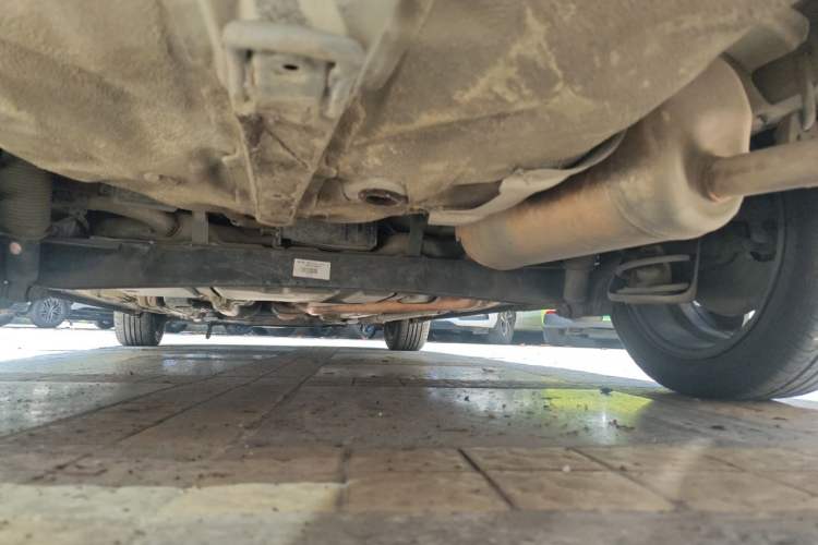 Used Kia K2 2012 Sedan 1.6L AT Premium ECO Chassis Rear