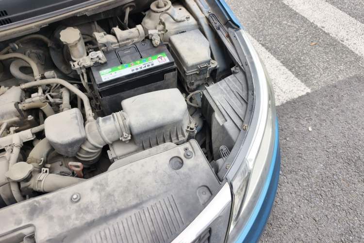 Used Kia K2 2012 Sedan 1.6L Automatic Transmission Premium Commemorative Edition Engine Bay Left