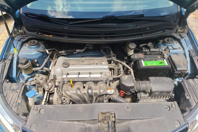 Used Kia K2 2012 Sedan 1.6L AT Premium ECO Engine Bay