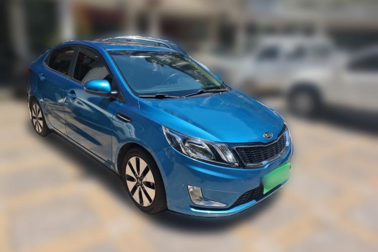 Used Kia K2 2012 Sedan 1.6L AT Premium ECO Front Right 45 Deg