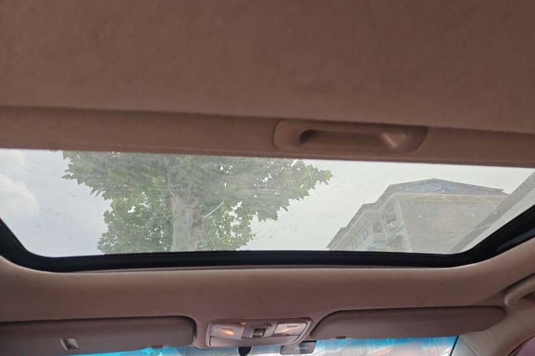 Used Kia K2 2012 Hatchback 1.4L MT Cool Edition Commemorative Model Headliner