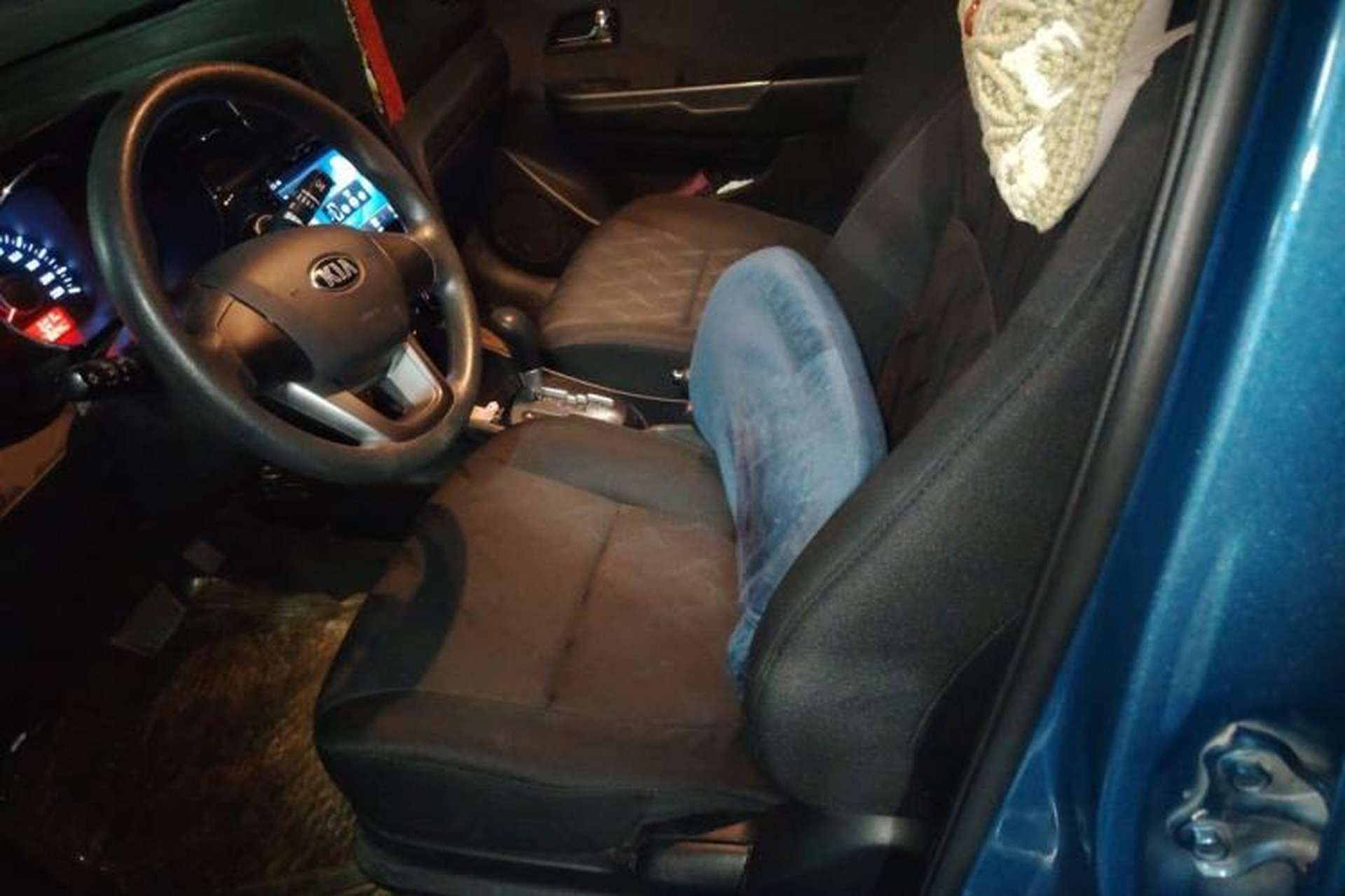 Used Kia K2 2012 Sedan 1.4L Automatic GLS Commemorative Edition Left Front Seat