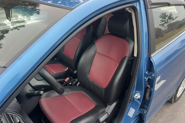 Used Kia K2 2012 Hatchback 1.4L Automatic Cool Edition Left Front Seat