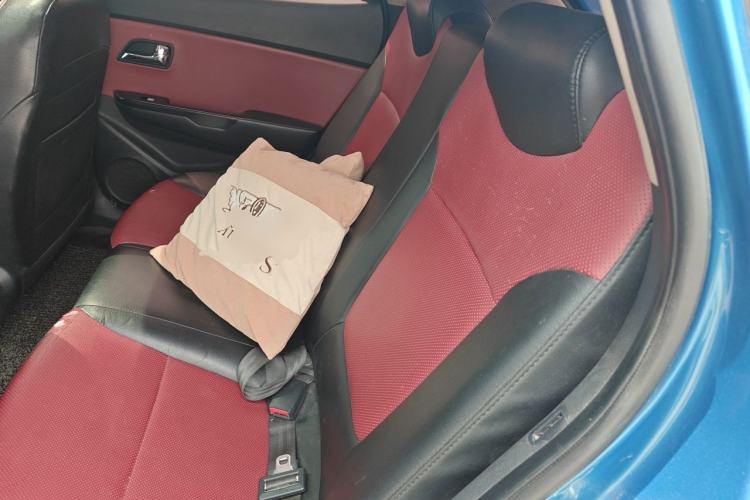 Used Kia K2 2012 Hatchback 1.4L MT Cool Edition Commemorative Model Left Rear Seat