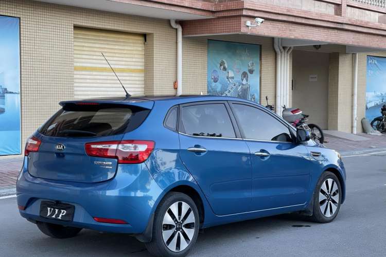Used Kia K2 2012 Hatchback 1.6L AT Premium Commemorative Edition Rear Right 45 Deg