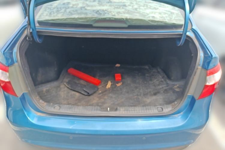 Used Kia K2 2012 Sedan 1.4L MT TOP Commemorative Edition Trunk