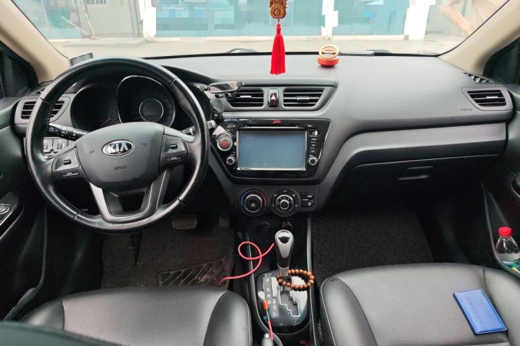 Used Kia K2 2012 Sedan 1.6L Automatic Transmission Premium Commemorative Edition Center Console