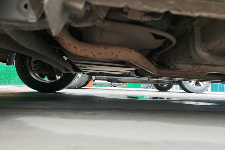 Used Kia K2 2012 Sedan 1.6L Automatic Transmission Premium Commemorative Edition Chassis Rear Right
