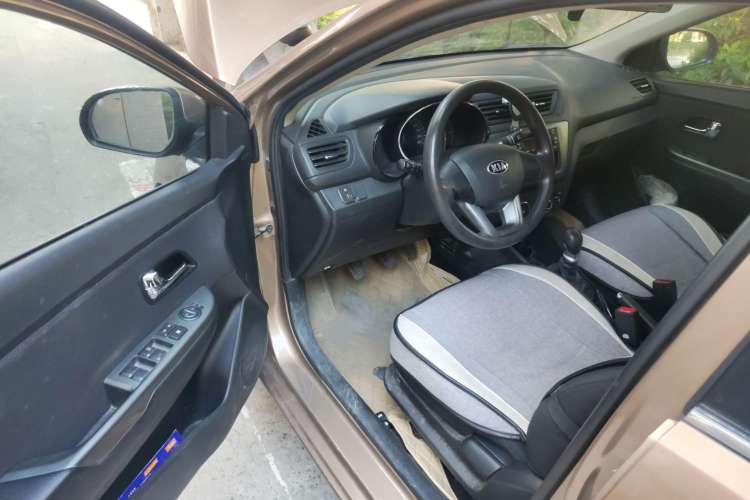 Used Kia K2 2012 Sedan 1.4L MT GLS Commemorative Edition Driver Seat
