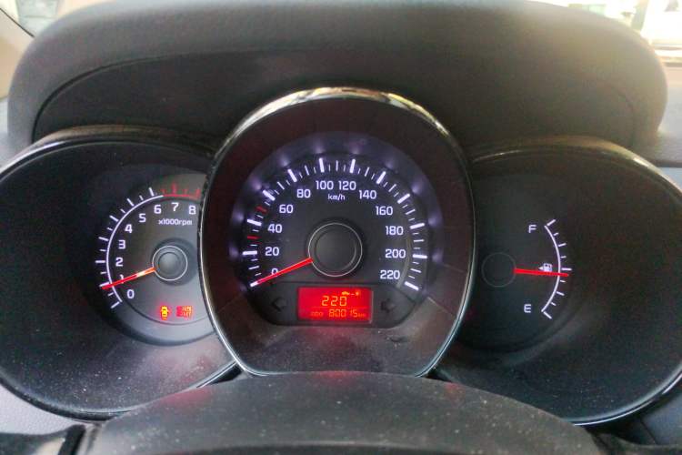 Used Kia K2 2012 Sedan 1.4L MT GLS Commemorative Edition Instrument Cluster
