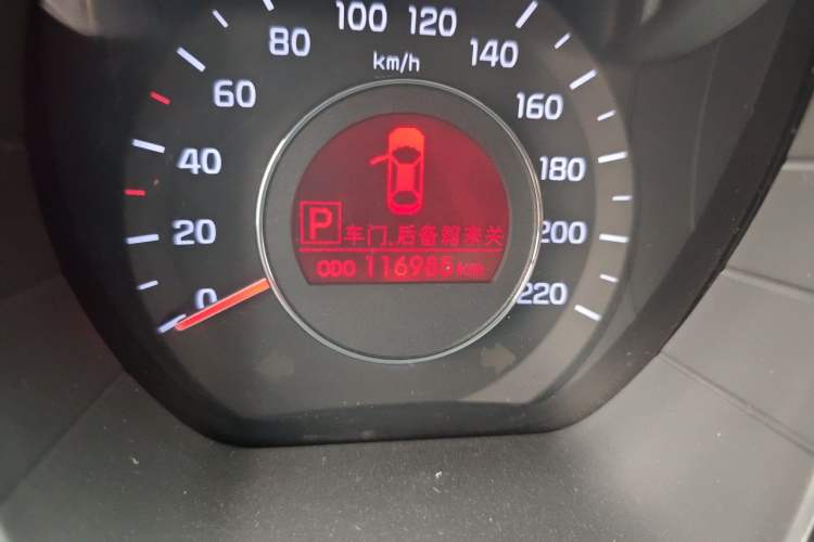 Used Kia K2 2012 Sedan 1.6L Automatic Transmission Premium Commemorative Edition Odometer Close Up