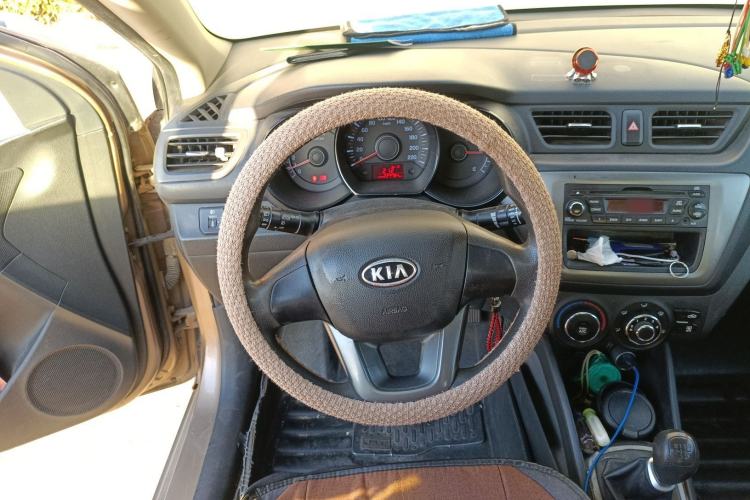 Used Kia K2 2012 Sedan 1.4L MT GL Commemorative Edition Steering Wheel