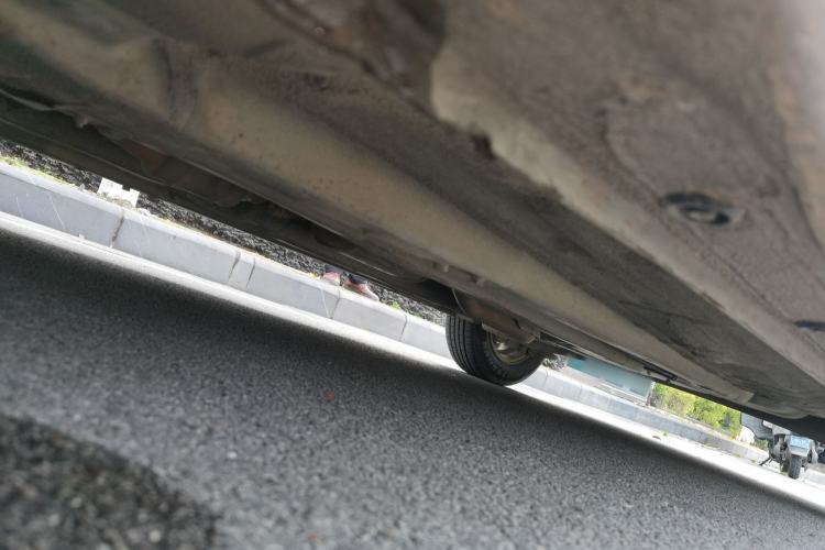 Used Kia K2 2012 Sedan 1.4L MT GLS Commemorative Edition Chassis Front Left