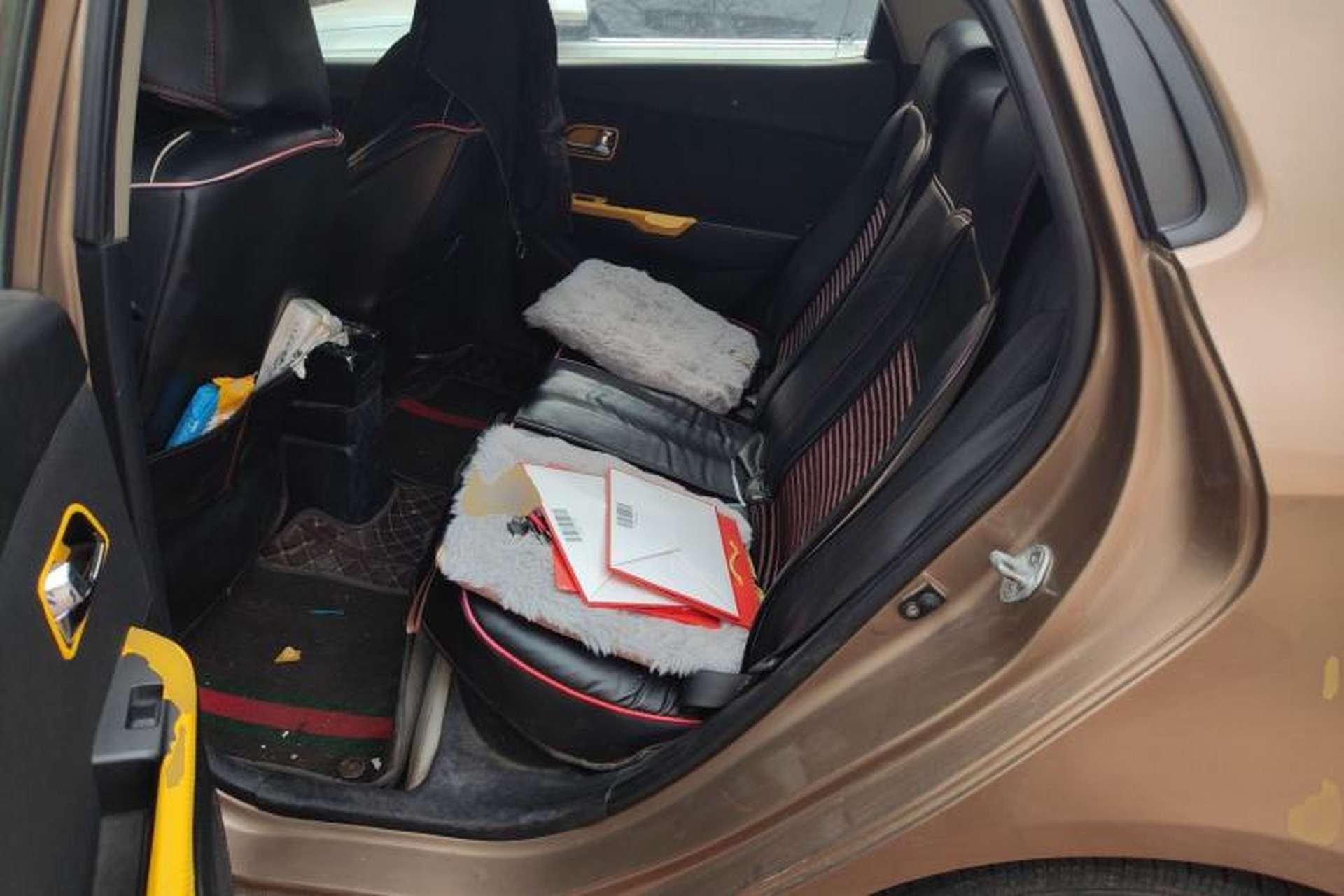 Used Kia K2 2012 Sedan 1.4L MT GLS Commemorative Edition Left Rear Seat