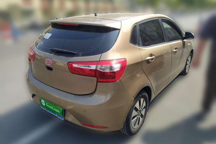 Used Kia K2 2012 Hatchback 1.4L AT GLS Rear Right 45 Deg
