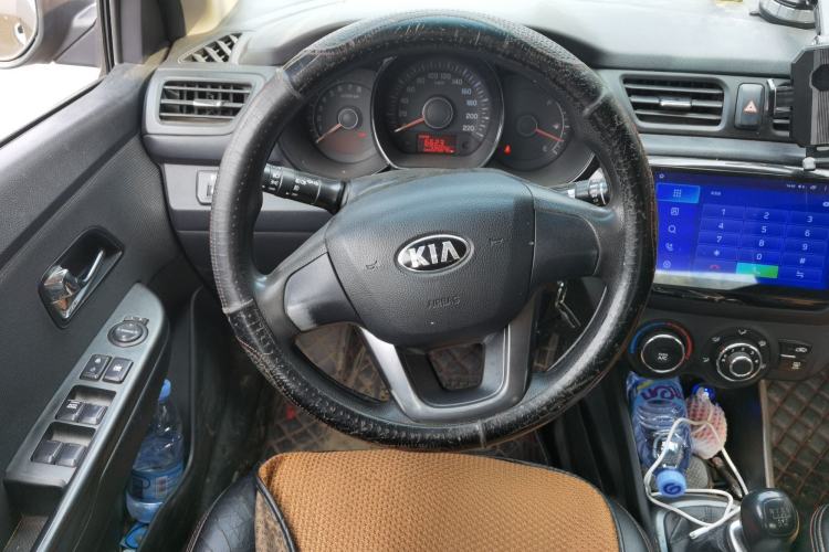 Used Kia K2 2012 Sedan 1.4L MT GLS Commemorative Edition Steering Wheel