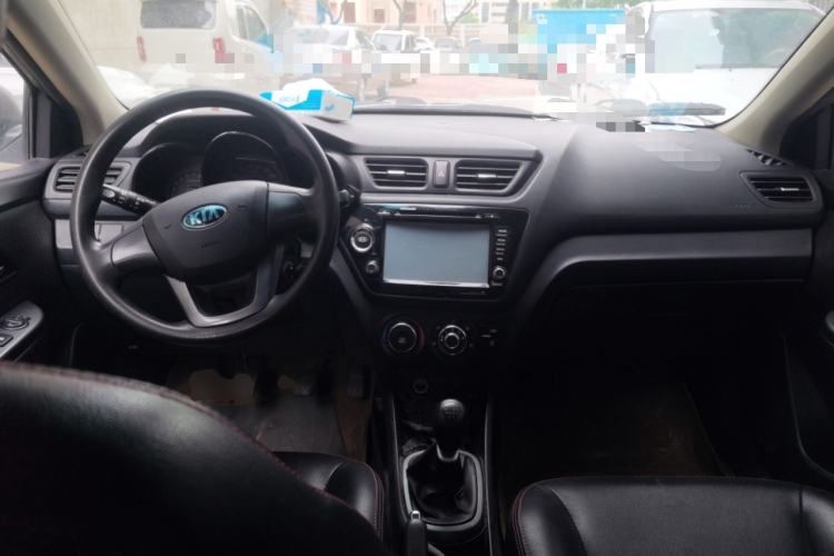 Used Kia K2 2012 Sedan 1.4L MT GLS Commemorative Edition Center Console