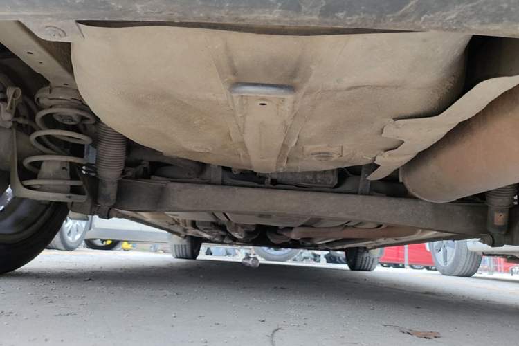 Used Kia K2 2012 Hatchback 1.6L AT Premium Chassis Rear