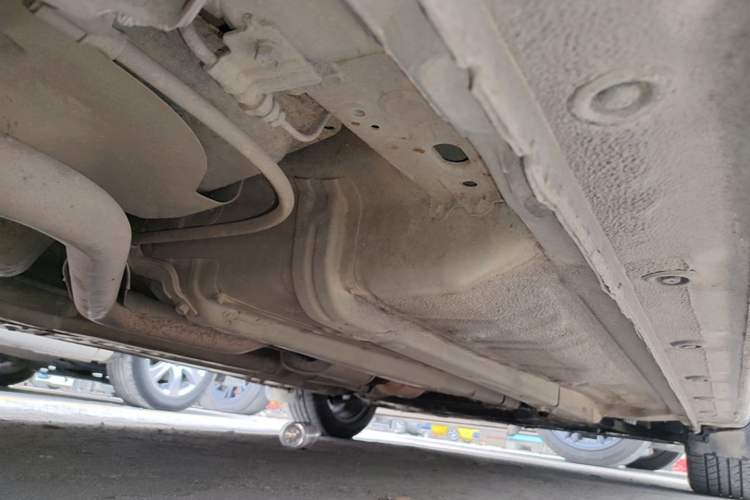 Used Kia K2 2012 Hatchback 1.6L AT Premium Chassis Rear Right