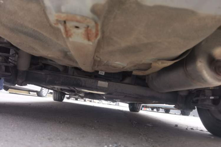 Used Kia K2 2012 Sedan 1.4L MT GLS Commemorative Edition Chassis Rear
