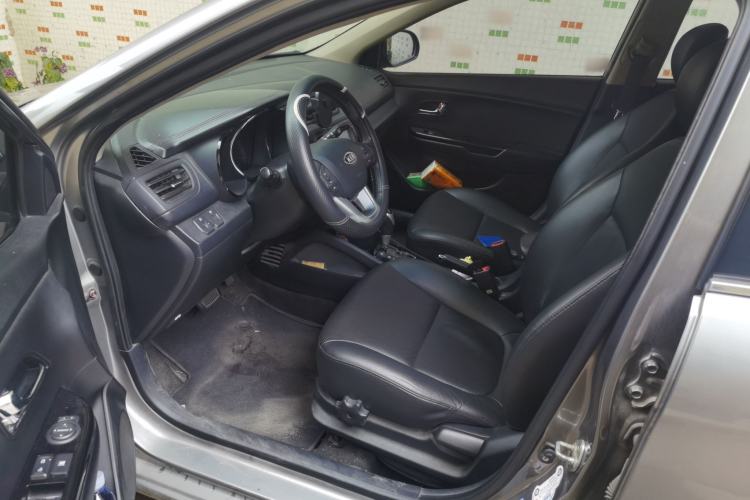 Used Kia K2 2012 Hatchback 1.6L AT Premium Driver Seat