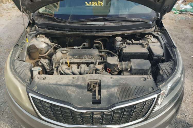 Used Kia K2 2012 Sedan 1.6L Automatic Transmission Premium Commemorative Edition Engine Bay
